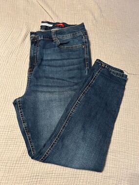 Celebrity Pink women’s Skinny Jeans - Dark Blue Denim